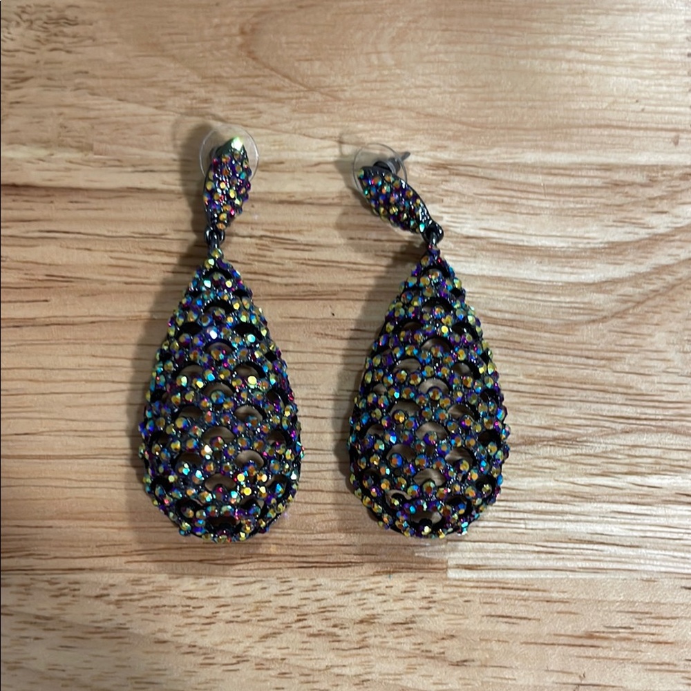 Crystal Teardrop Earrings with Sparkling Stones
